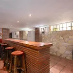 Minerva Country house